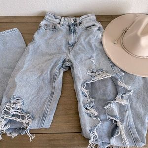 PacSun 90s boyfriend jeans